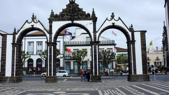 On the main square. See Romola and the Cooks?