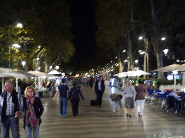 Early evenings and the crowds arenot there yet