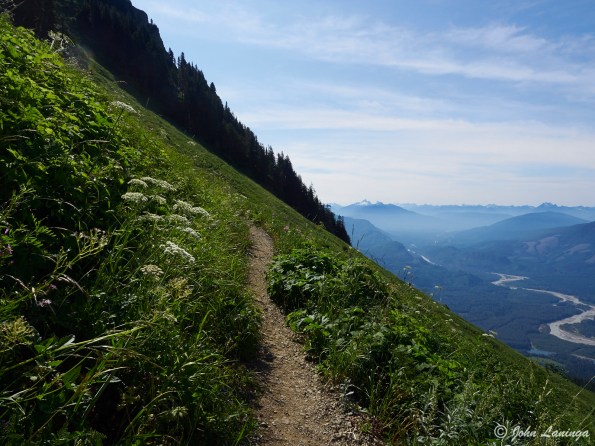Some of the scenery along the trail