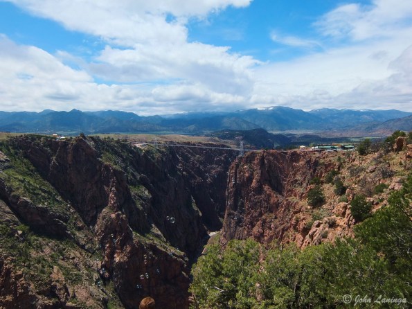 A view from the rim hike
