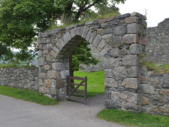 Entrance to Inverloch castle