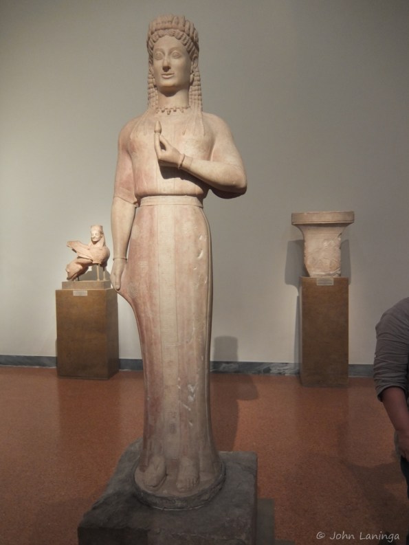 Tall statue of a virgin