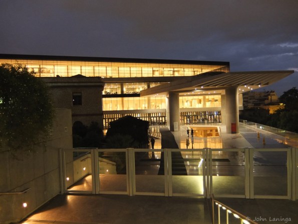 Acropolis museum, at night