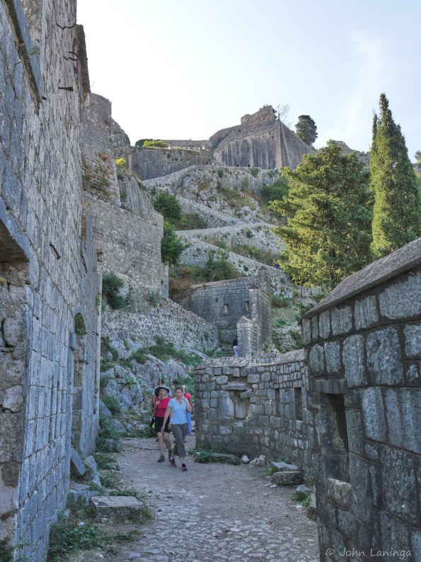 You can see the last third or so of the steps going up