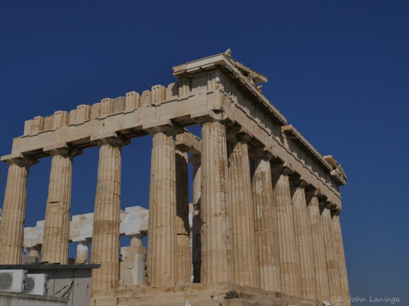 Parthenon coner